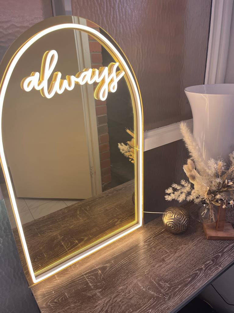 KYLIE MIRROR - Always BF22!