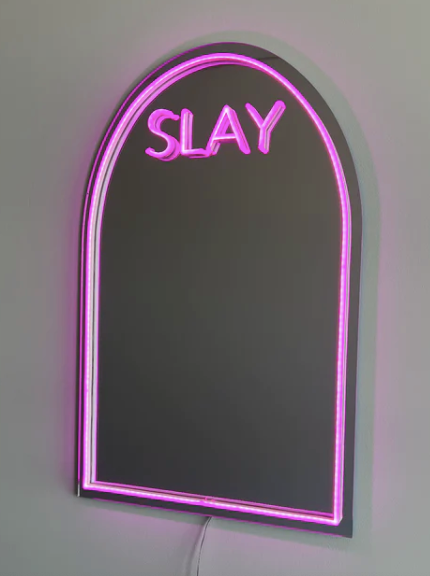 KYLIE MIRROR - SLAY BF22!